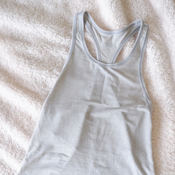 lululemon long distance tank / heathered hail/hail / size 2 - Picture 1 of 6
